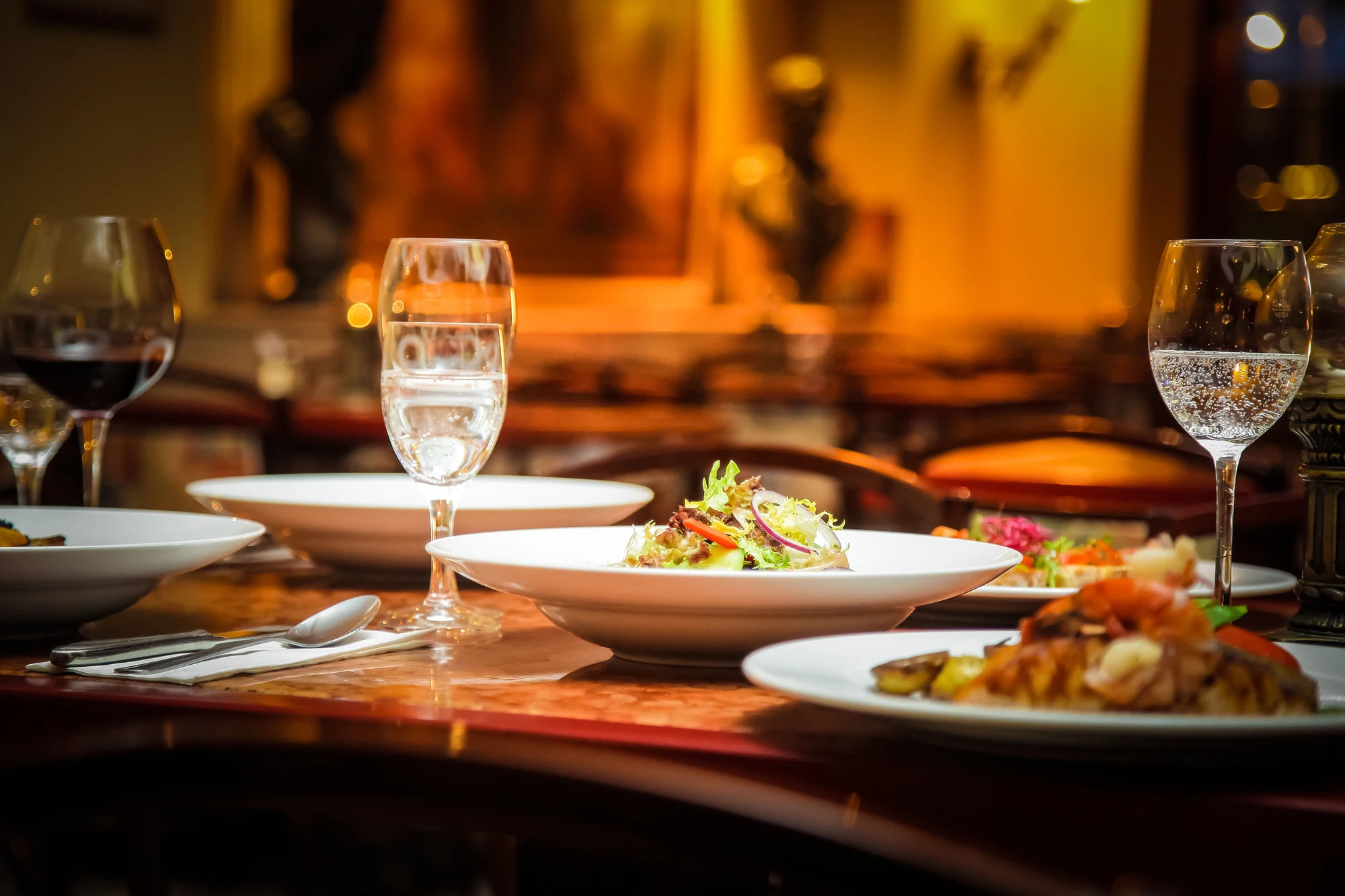 restaurant-meal-food-salad-eat-dinner-1066618-pxhere.com