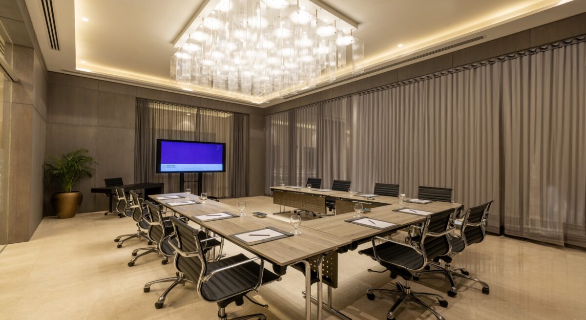 Spacious conference room with state-of-the-art facilities at Khalidia Palace Hotel Dubai.