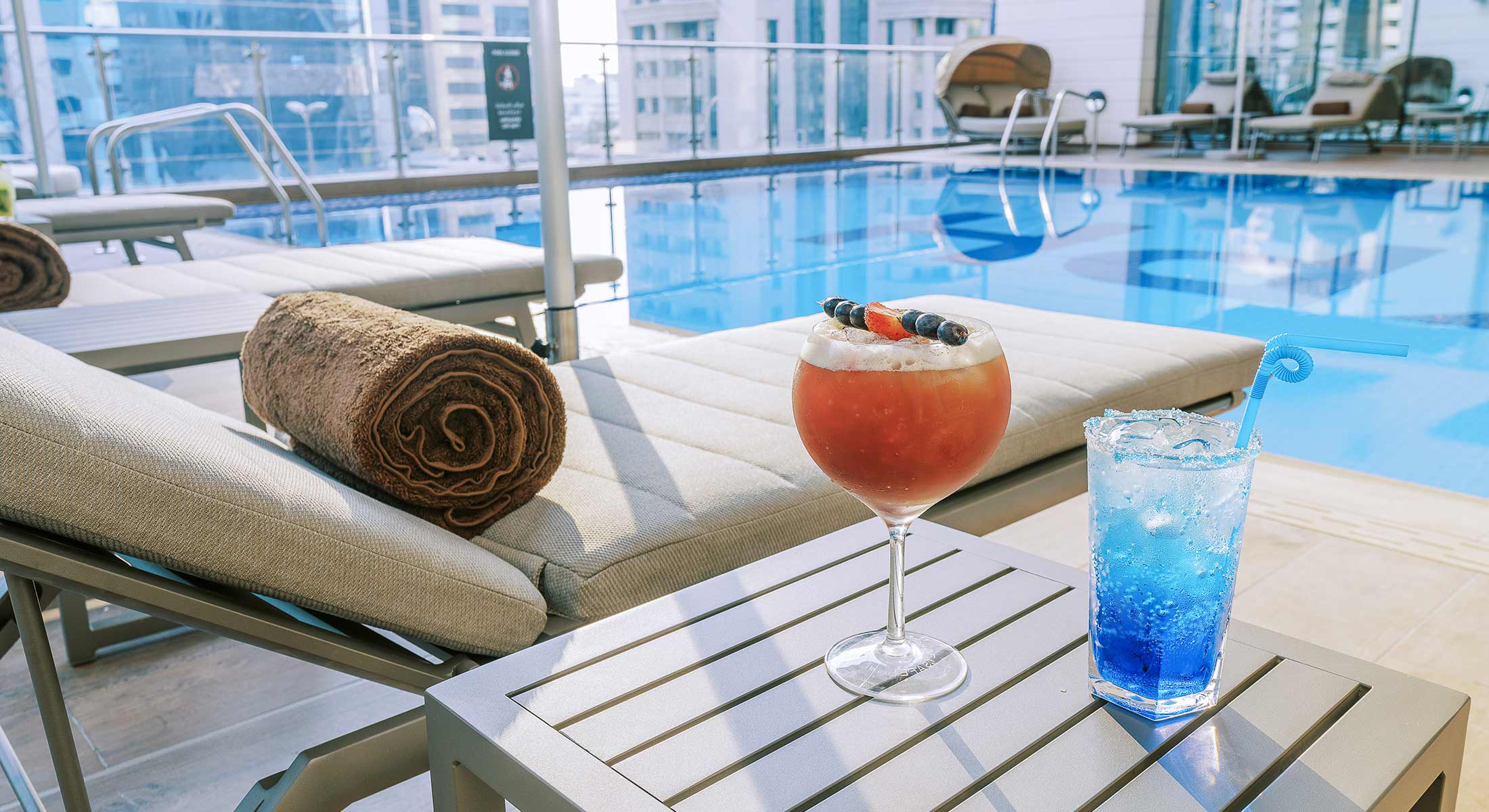 Gloria Hotels slide_1